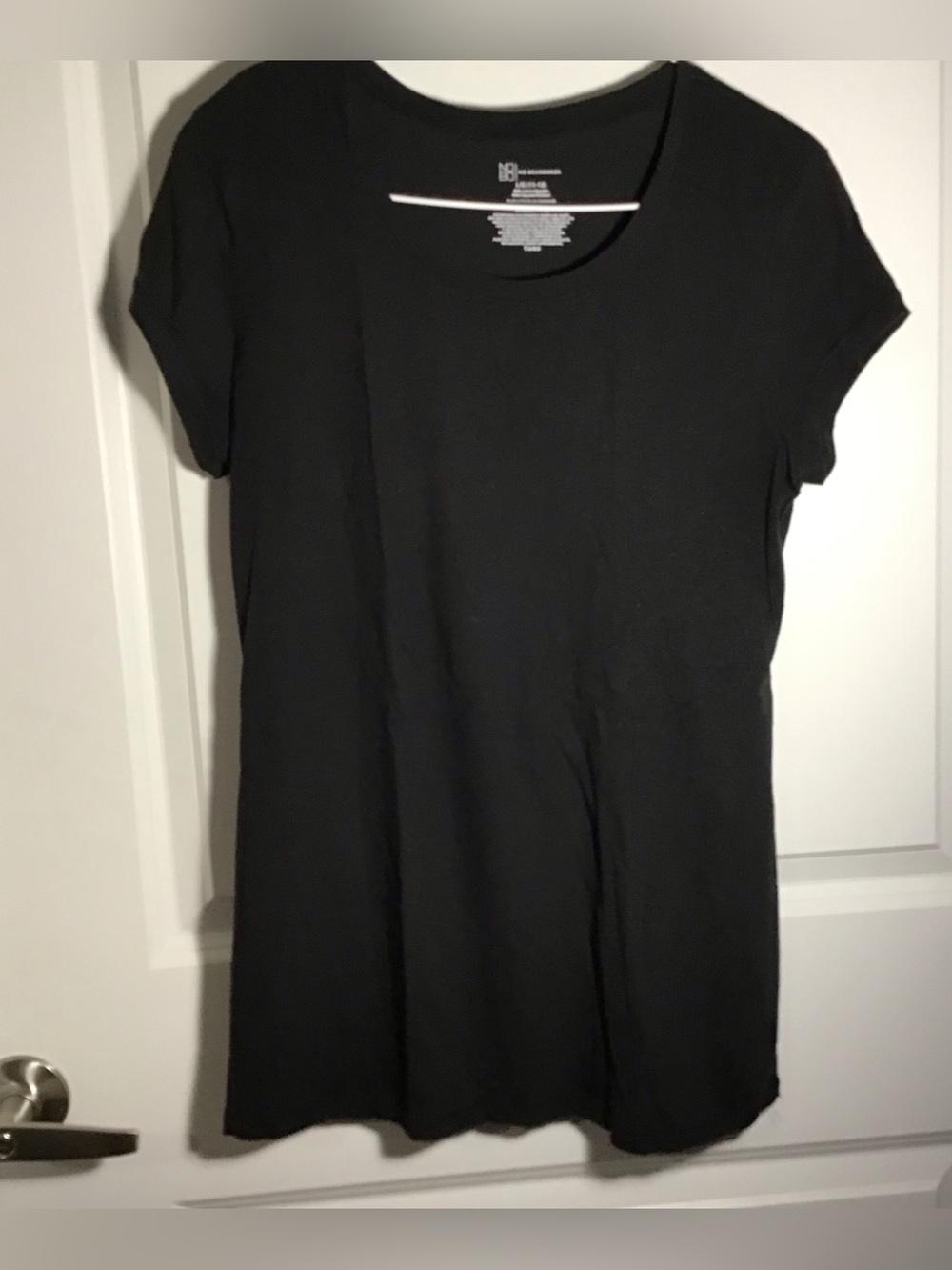 No Boundaries Black Short Sleeve Crewneck Tee L